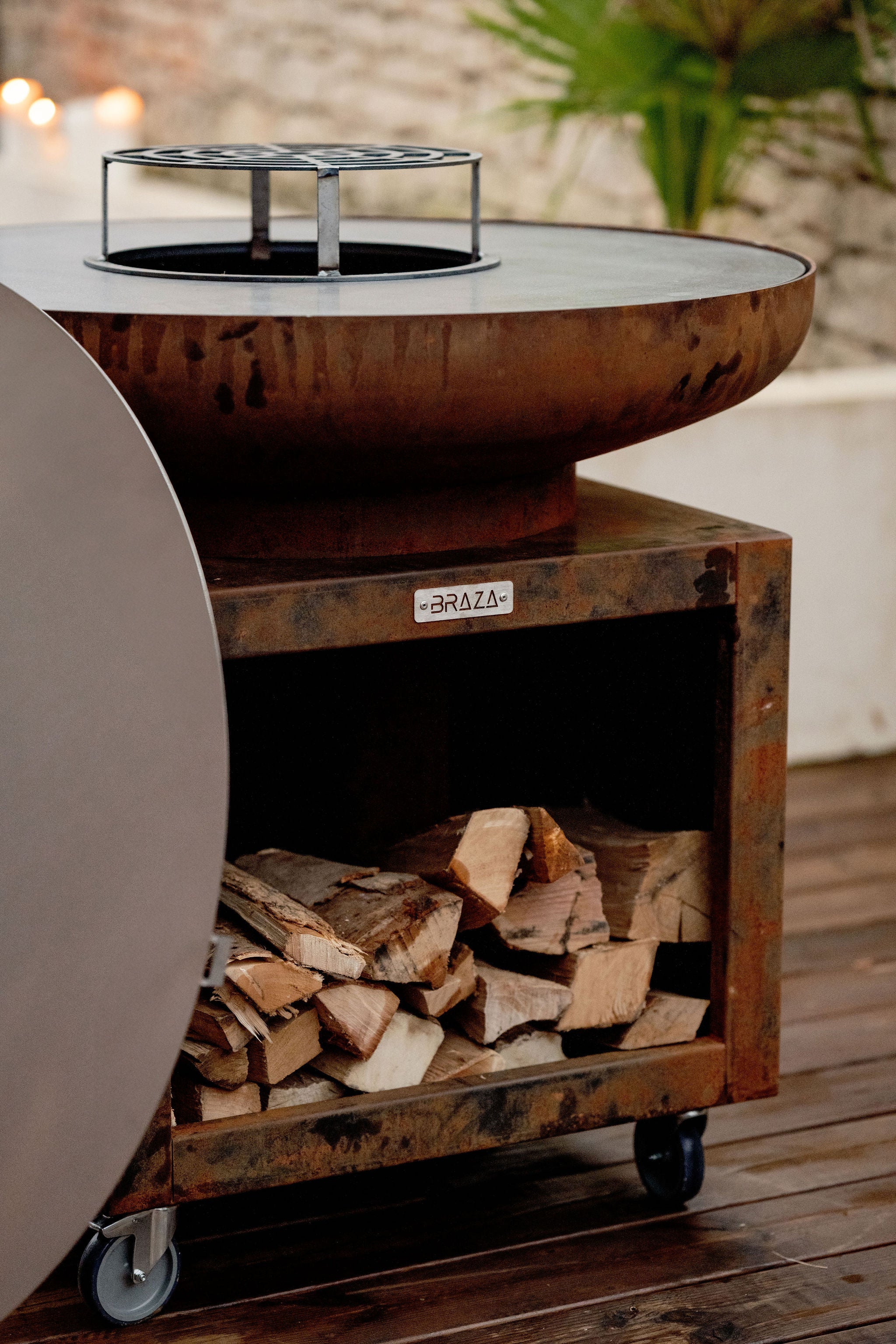 Big R100 | Corten